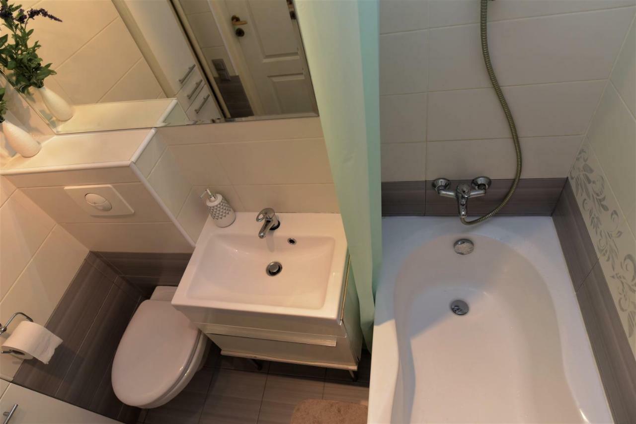 Hello Warsaw! Calm Artistic City Center Apartment Экстерьер фото