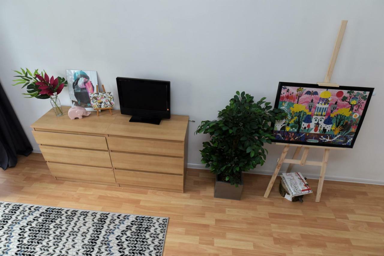 Hello Warsaw! Calm Artistic City Center Apartment Экстерьер фото